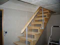 The stair came as a kit from Leroy Merlin in  Perigueux - our main supplier.